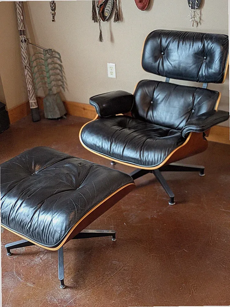 Authentic Herman Miller Eames Lounge Chair & Ottoman | Black Leather & Walnut...